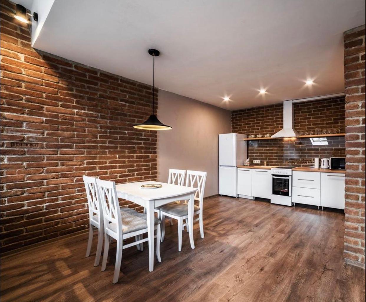 Apartment Ploscha Rynok Lviv Buitenkant foto
