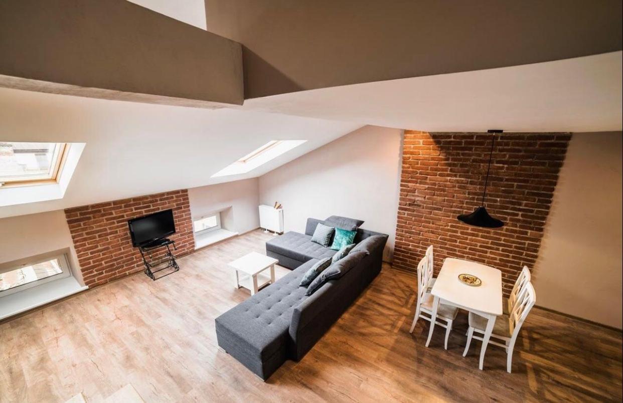 Apartment Ploscha Rynok Lviv Buitenkant foto