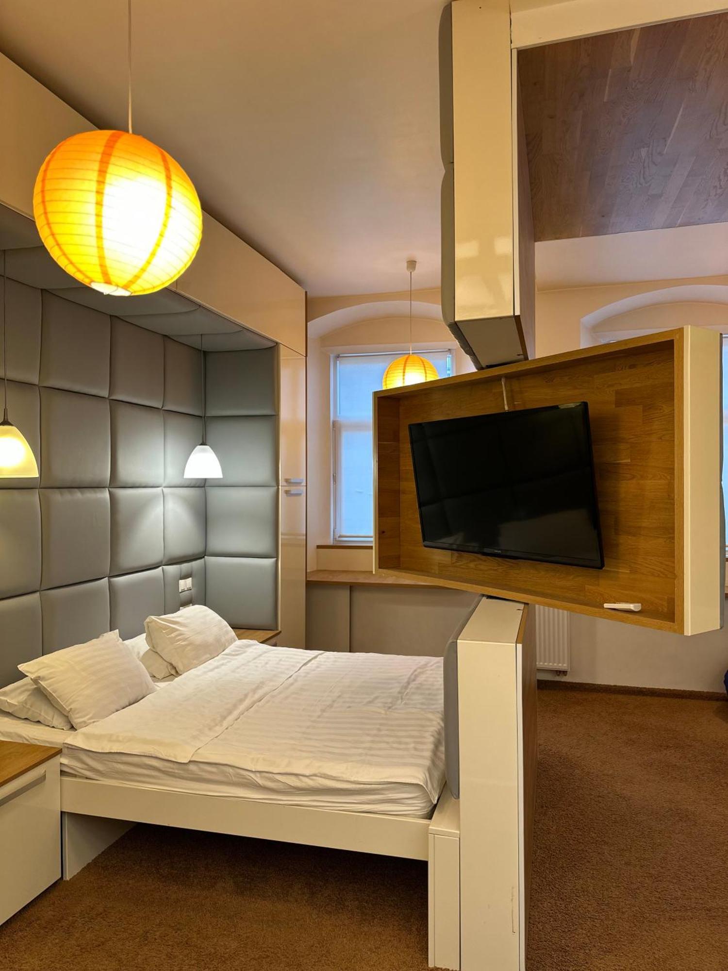 Apartment Ploscha Rynok Lviv Buitenkant foto
